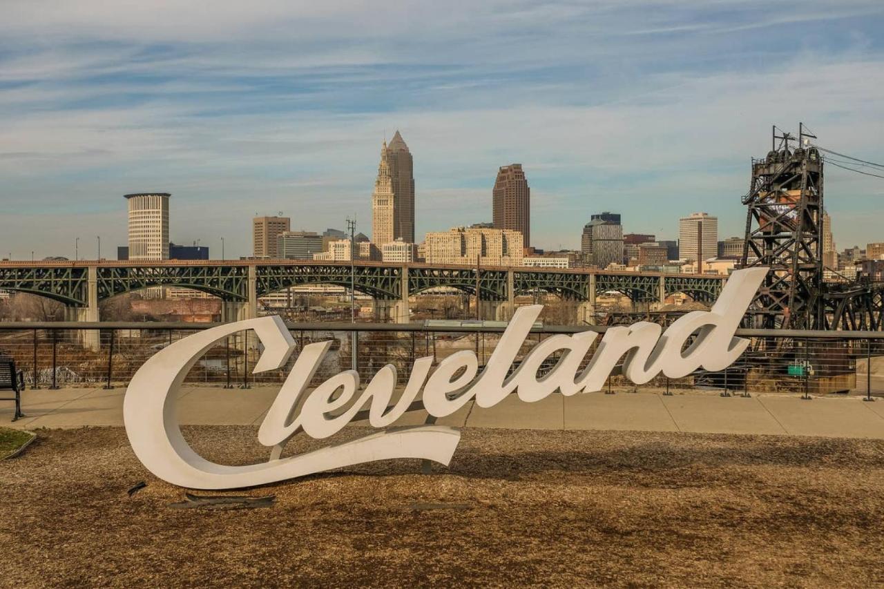 Frontdesk Athlon Apts Downtown Cleveland Apartment Luaran gambar
