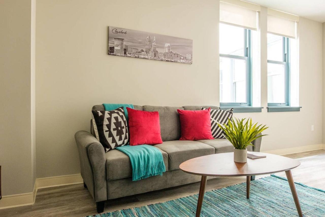 Frontdesk Athlon Apts Downtown Cleveland Apartment Luaran gambar